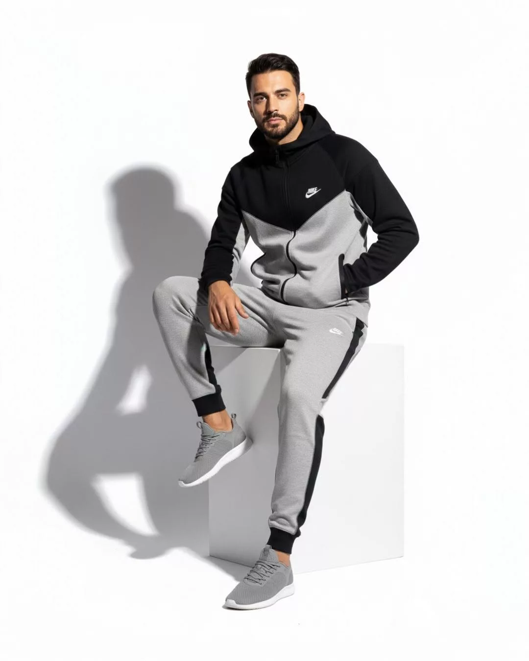 TECH FLEECE muška trenerka sa kapuljačom - sivo-crna